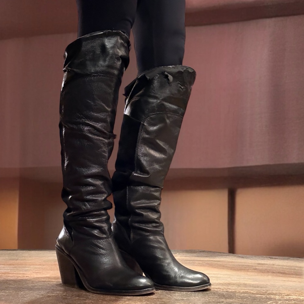 Well Worn Boots| Leather Thigh High Boots | Well Worn Stacked Heel | Size 10